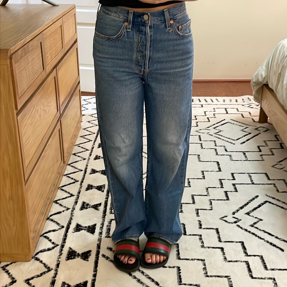 Levi’s ribcage straight W 27